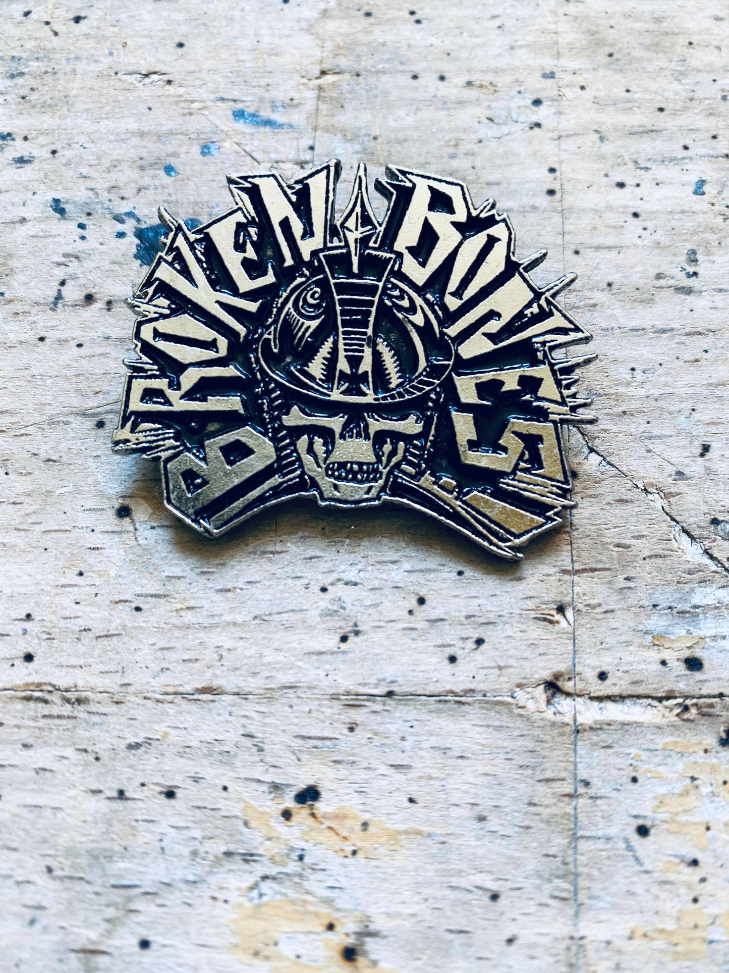 Broken Bones Metalpin