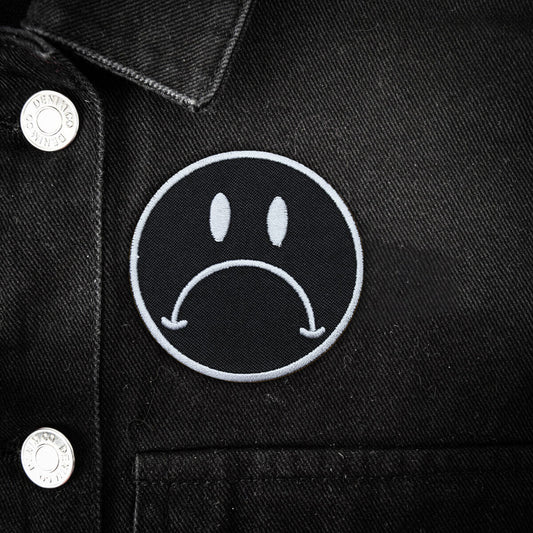 Black & white sad face - Patch - Extreme Largeness