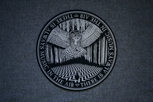 Always music in the air - a Twin Peaks inspired turntable slipmat