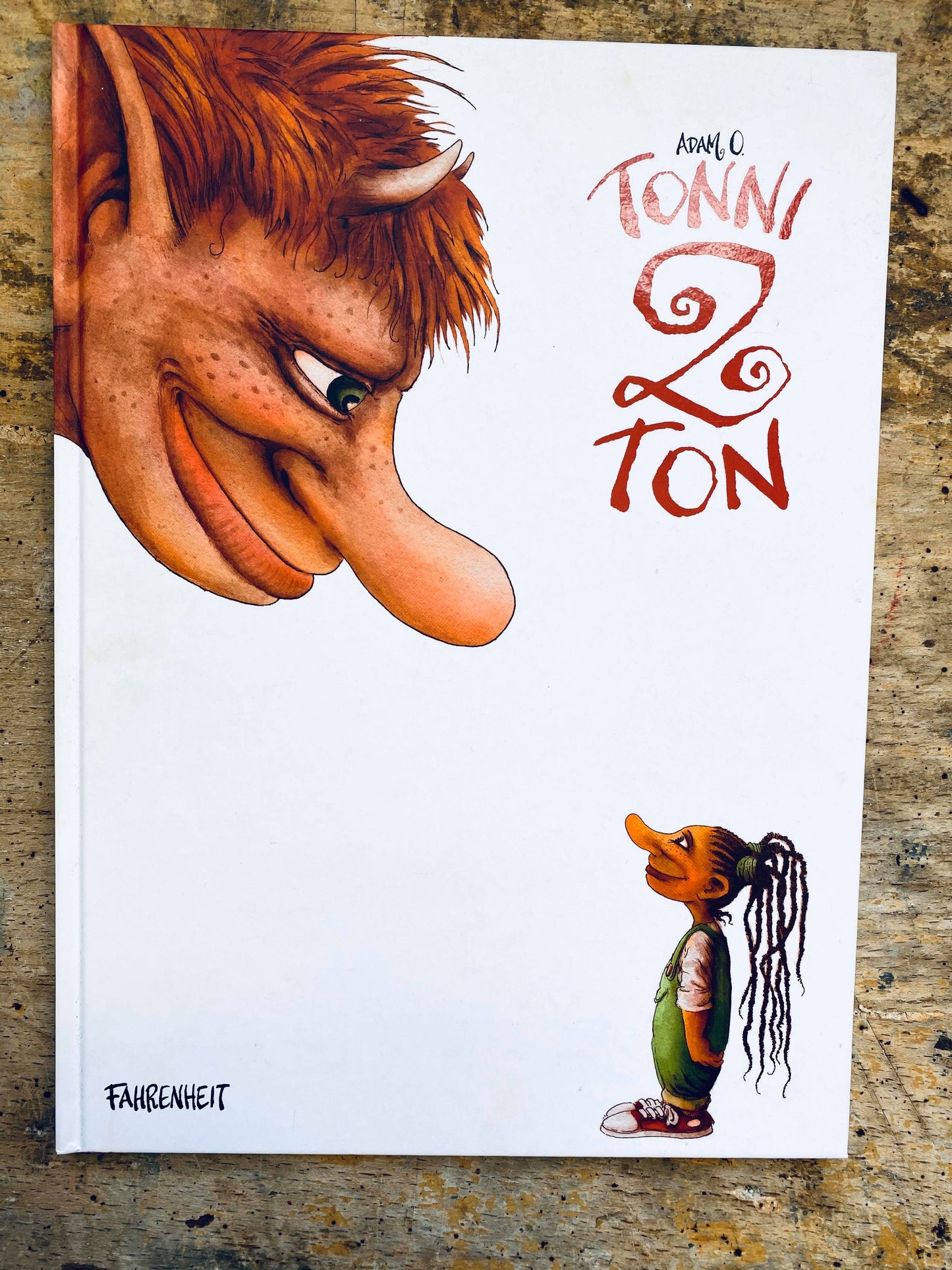 Tonni 2 Ton Seriebok by Adam O
