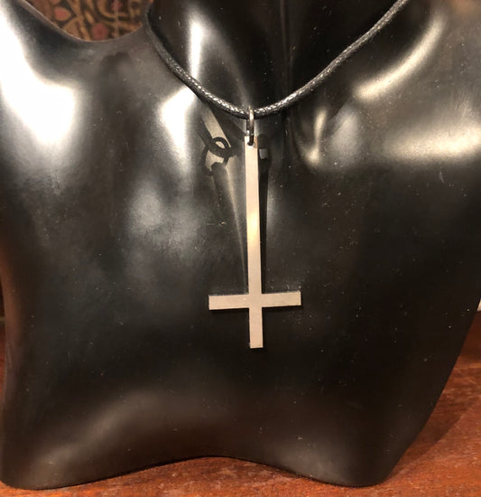 Inverted cross plain Halsband by Mangeru