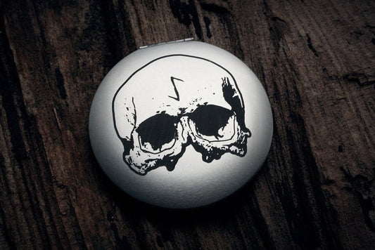 Skull Rune Spegel by Torvenius