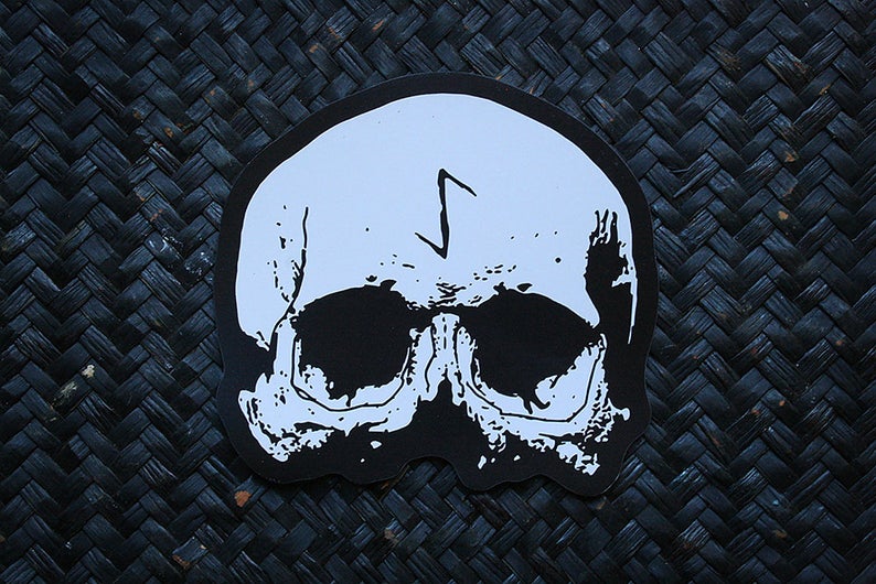 Skull Rune Magnet by Torvenius