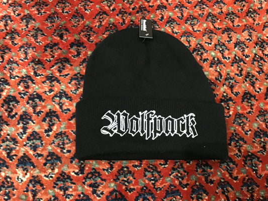 Wolfpack outlines beanie